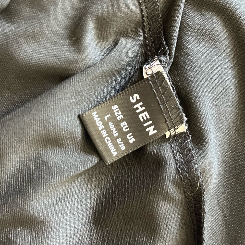 Mesh Insert Long Sleeve Top! - Picture 10 of 10